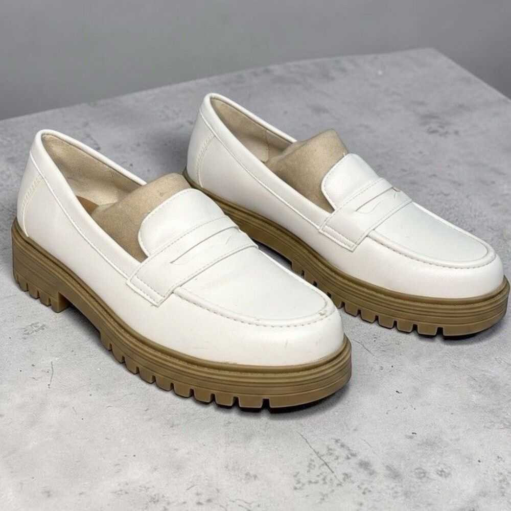 Seychelles White Patent Leather Loafers Size 8.5M Womens Comfort Yacht Business